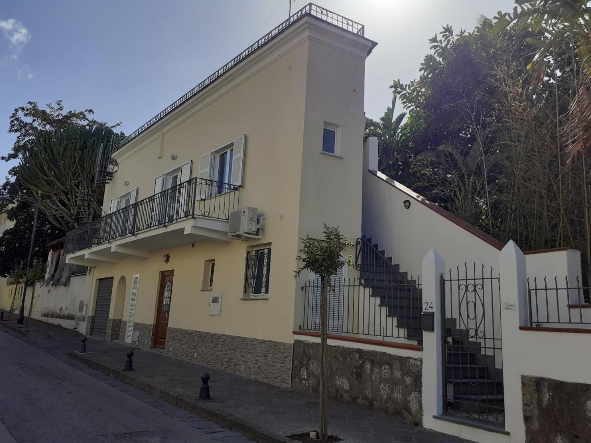 Apartmán Da Raff Lacco Ameno  Exteriér fotografie